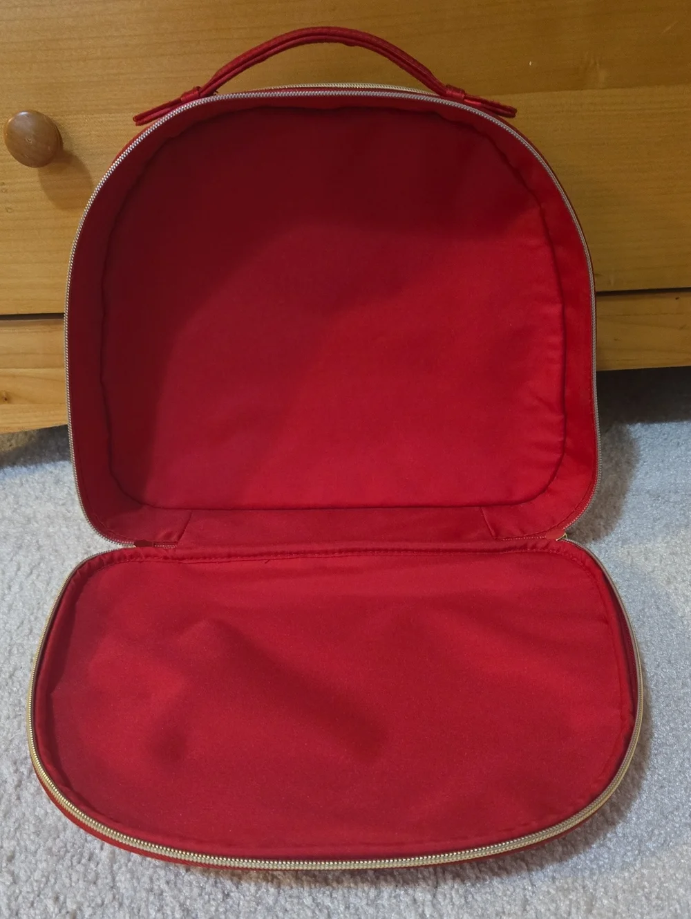 Estee Lauder Red Polka Dot Top-Handle Travel Makeup Case